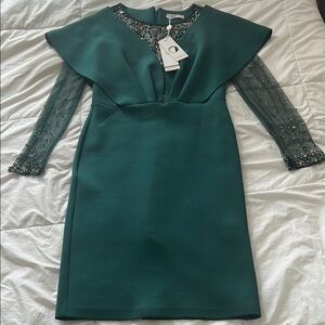 Green Sheath Dress with V-Neck and Sailor Collar